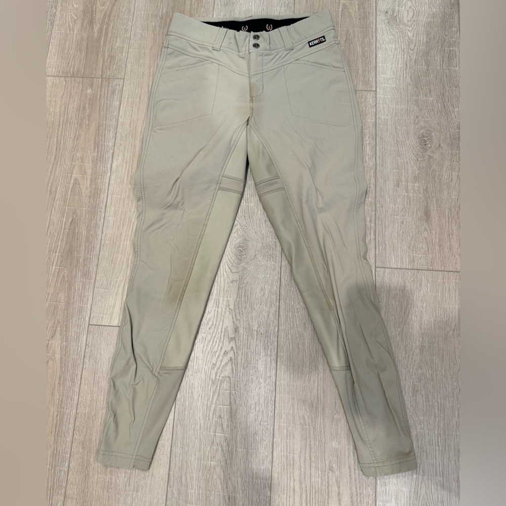 Size medium women’s Kerrits Breeches
